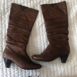 Also Camel Leather mid leg boots , great condition